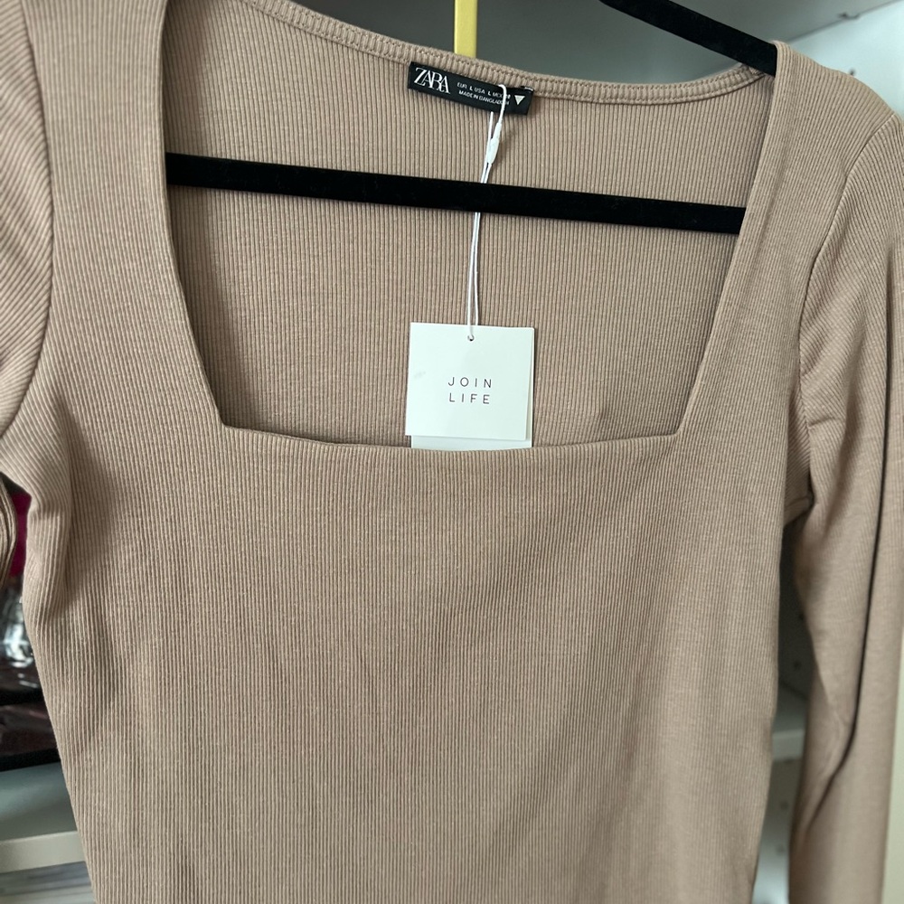 Zara Square Neck Crop Top - Picture 3 of 3
